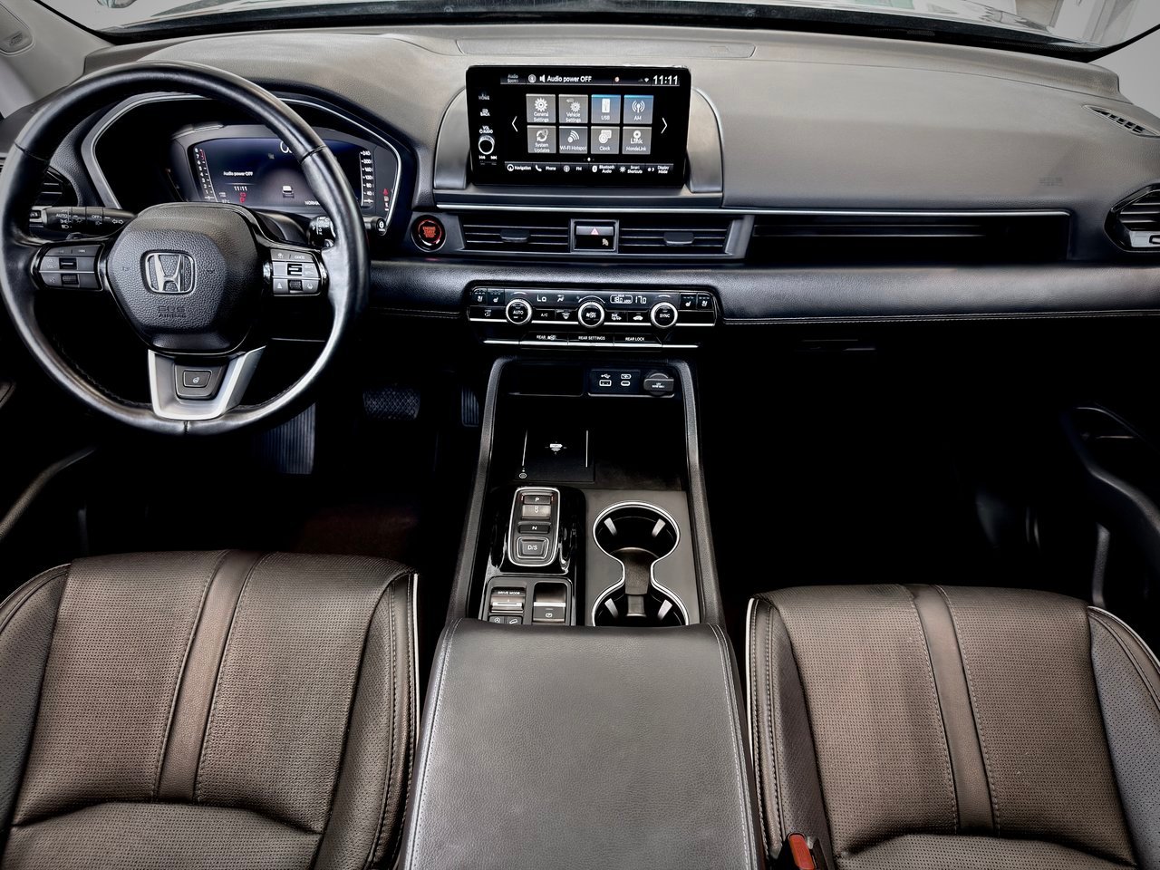 2025 Honda Pilot gray Notre-Dame-des-Prairies - photo #22