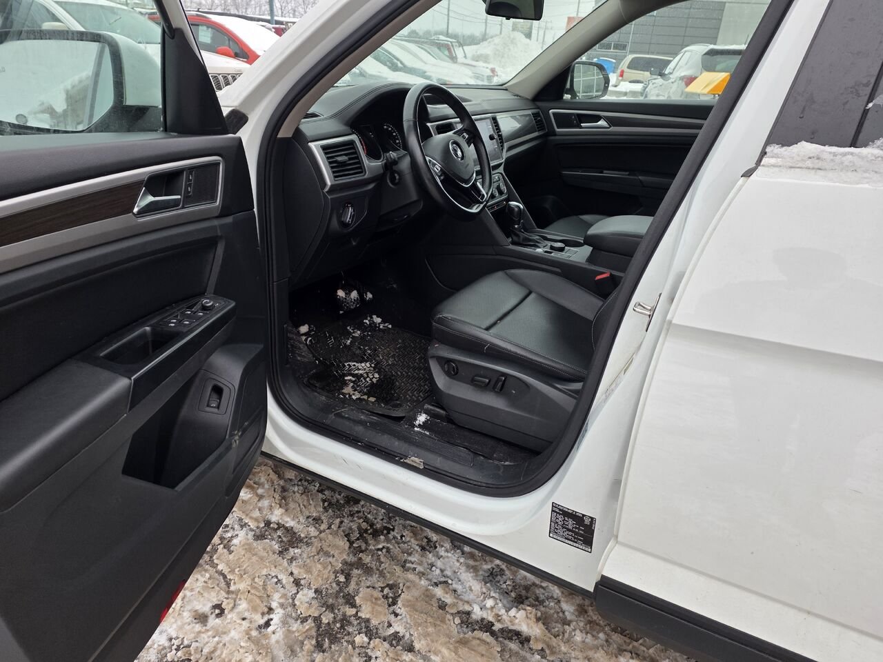 2019 Volkswagen Atlas White  - photo #10