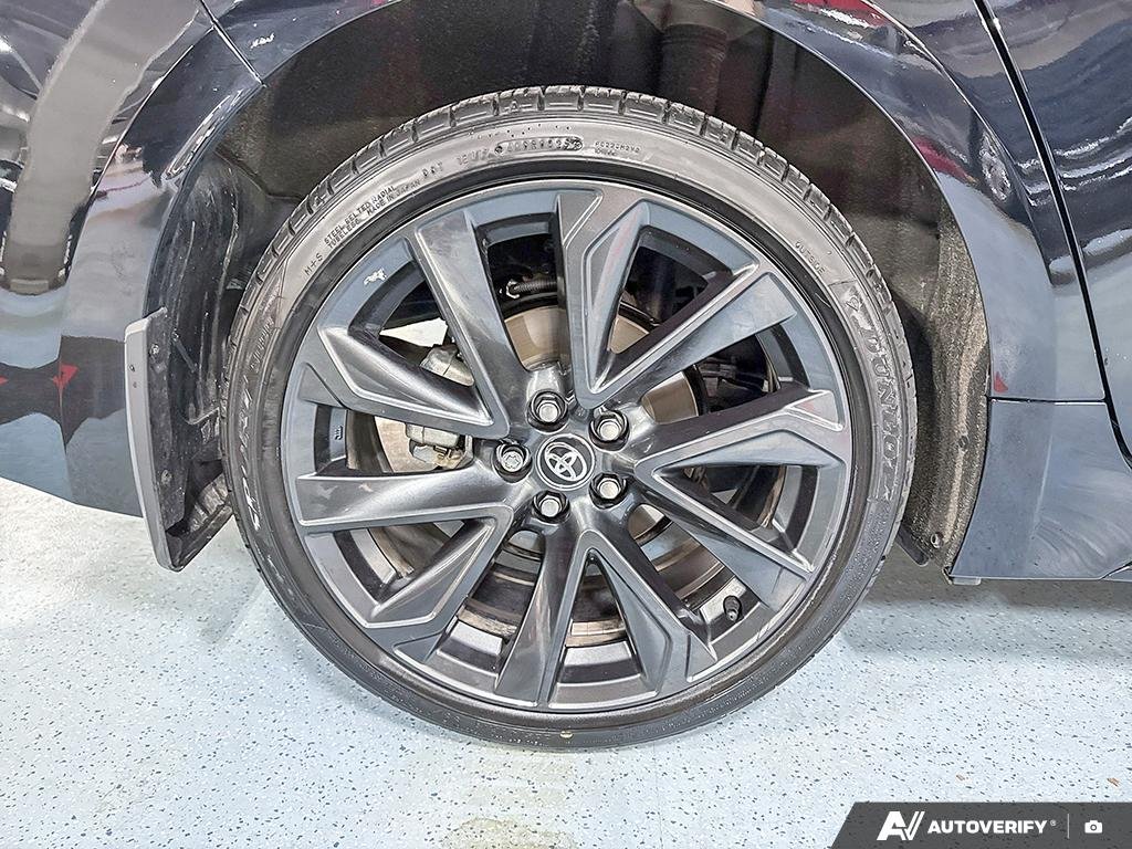 2025 Toyota Corolla 2601299A | XSE Midnight Black Metallic Edmonton - photo #5