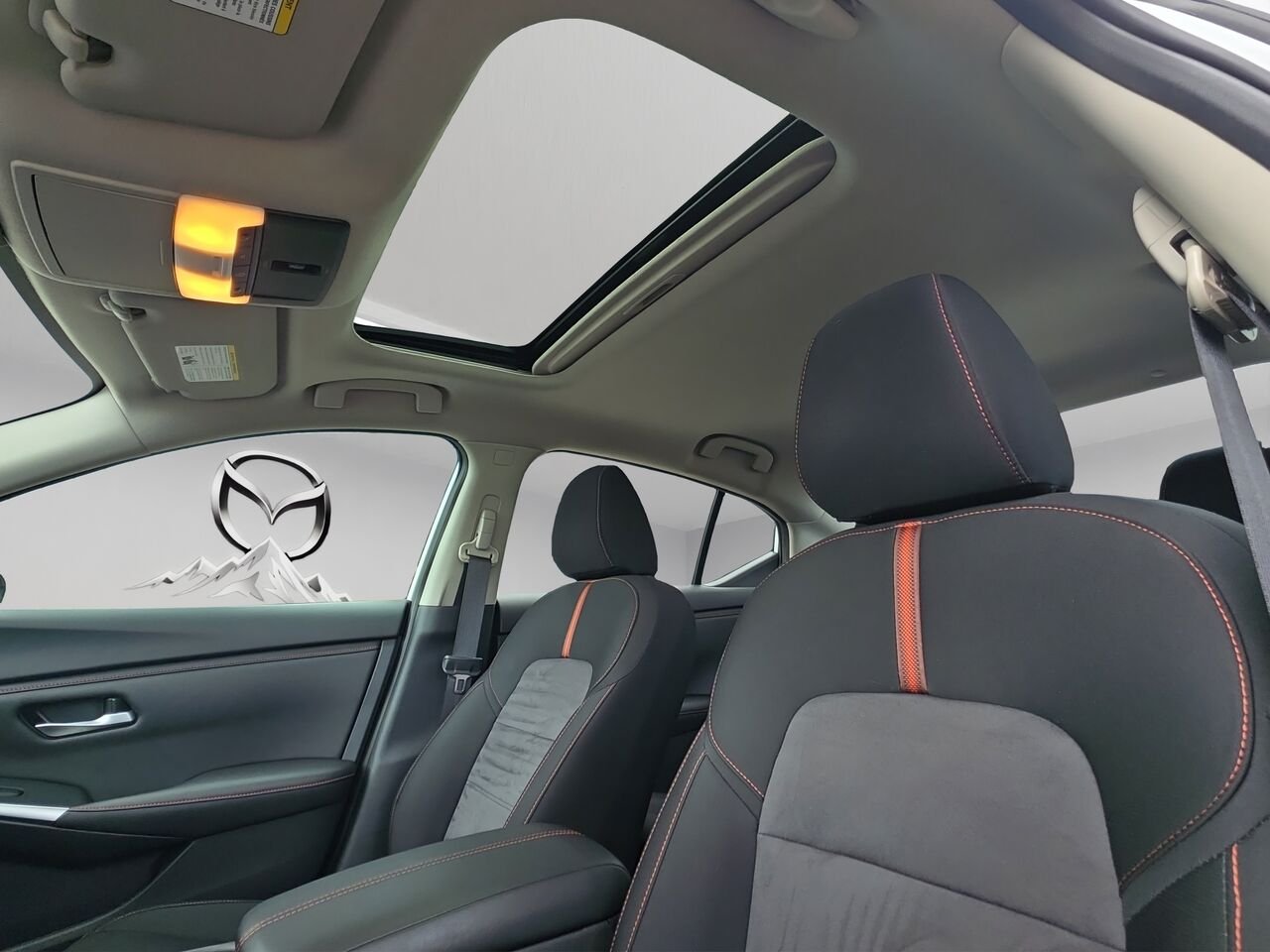 Nissan Sentra SR CVT, toit ouvrant, commande audio au volant, cruise control 2024 Blanc Val-David - photo #7