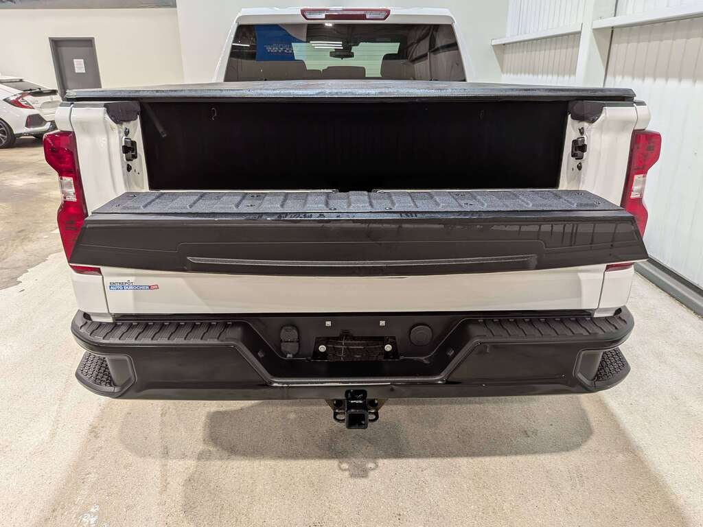 2023 Chevrolet Silverado 1500 4WD Crew Cab 157" Work Truck White Val-David - photo #6