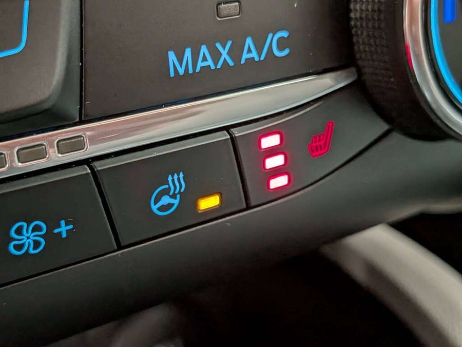 2024 Ford Escape Red