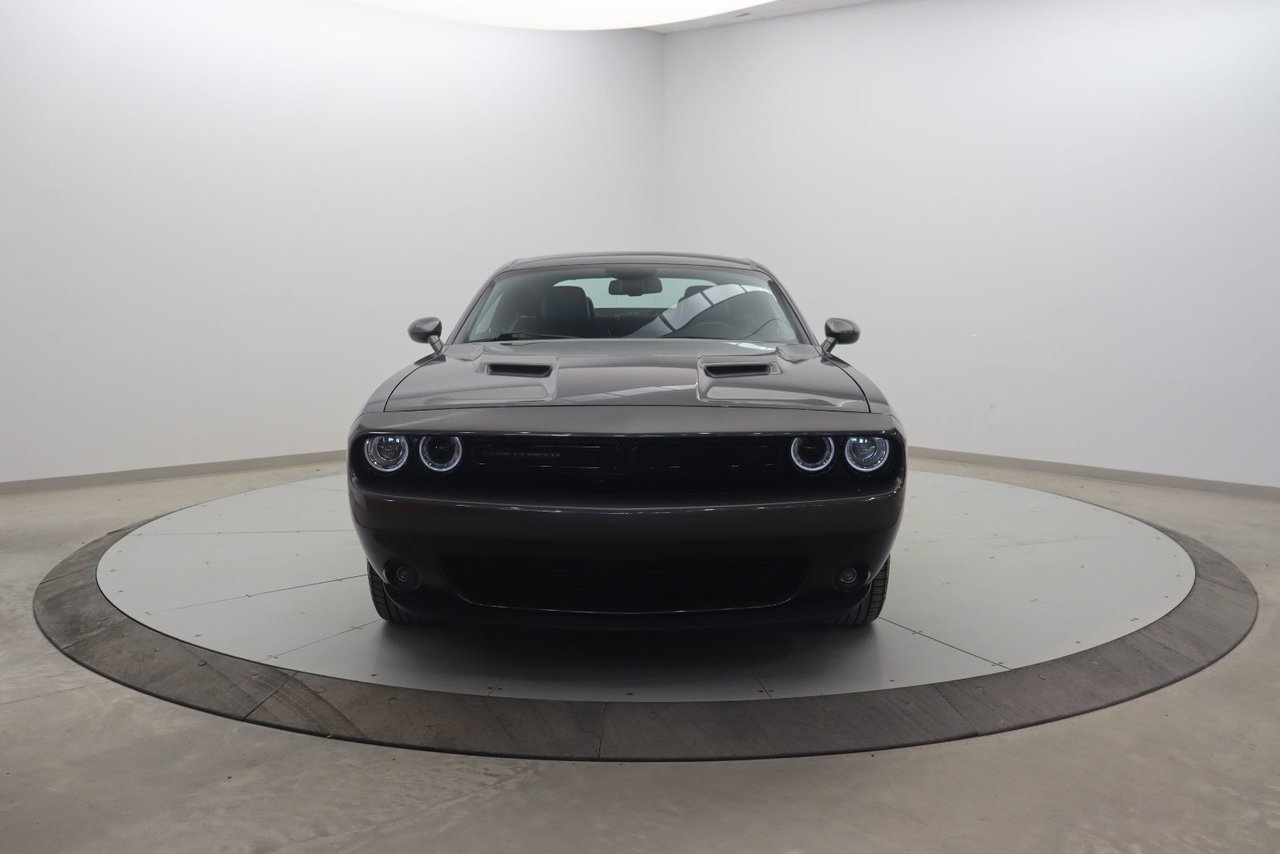 2018 Dodge Challenger VIN 2C3CDZAG5JH296846 Grey Baie-Comeau - photo #1