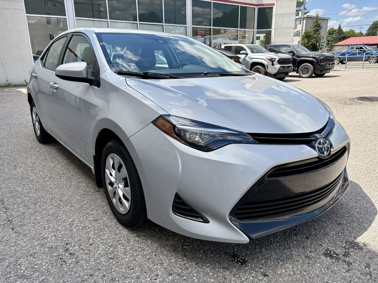 2017 Toyota COROLLA Silver Mont-Laurier - photo #8