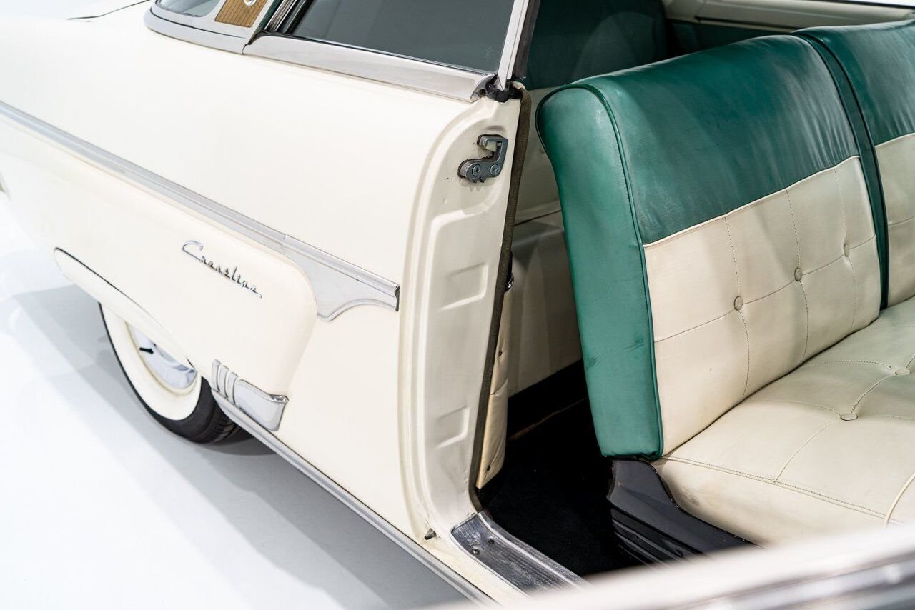 1954 Ford Crestline Skyliner rare glass top long term ownership White Montreal - photo #76