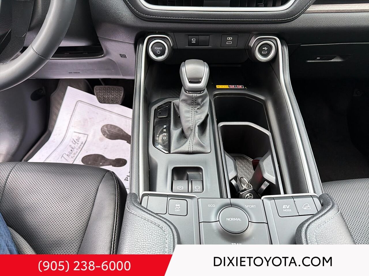 2025 Toyota Grand Highlander HYBRID LIMITED AWD / HEATED AND VENTILATED SEATS / MOONROOF / ALLOY WHEELS / CARPLAY AND ANDROID AUTO White Mississauga - photo #17