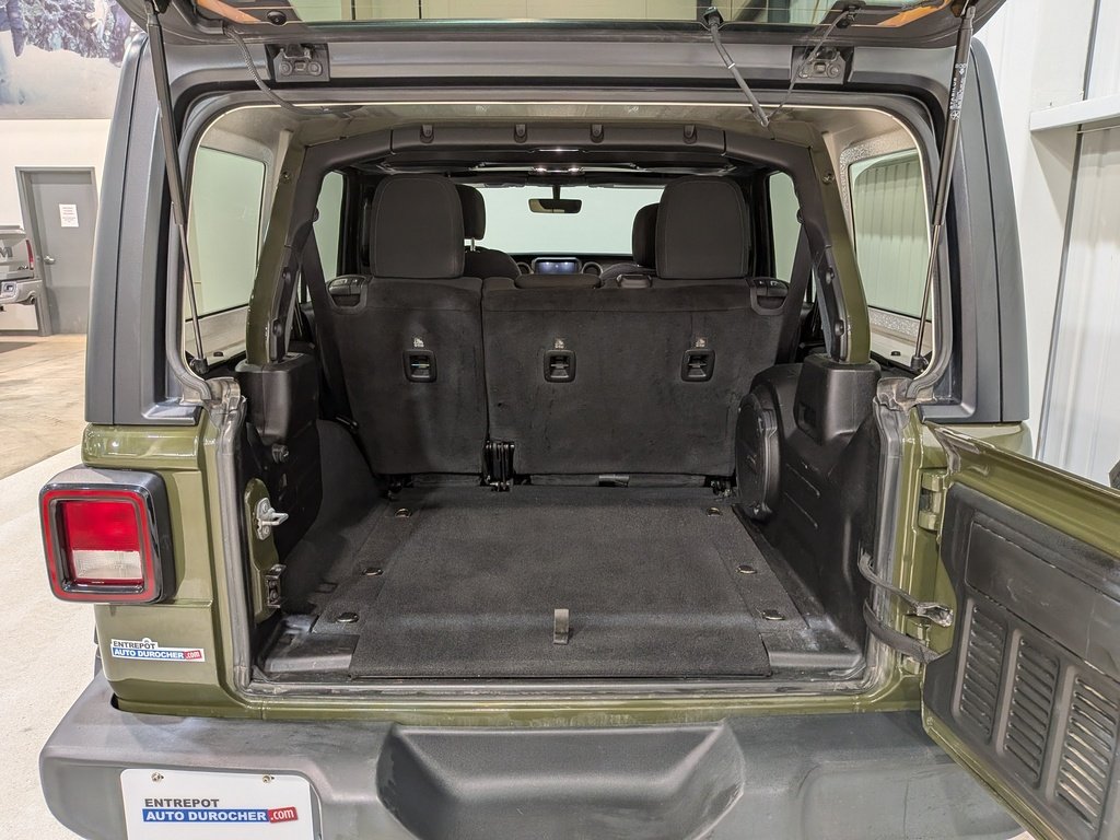 2022 Jeep Wrangler Unlimited Willys 4x4 Green Val-David - photo #8