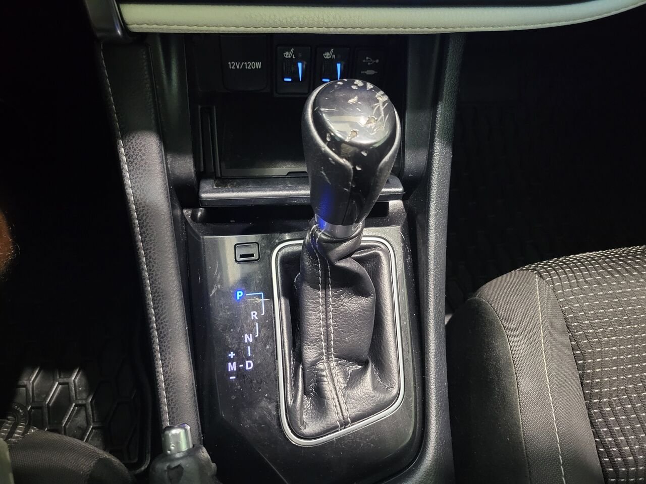 Toyota Corolla iM 2018 Blanc Longueuil, - photo #25