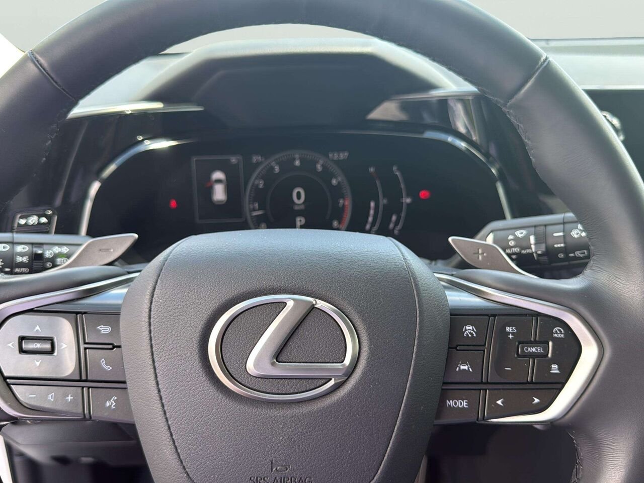 2025 Lexus NX White Gatineau - photo #9