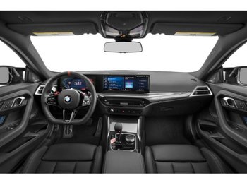 BMW M2 CS