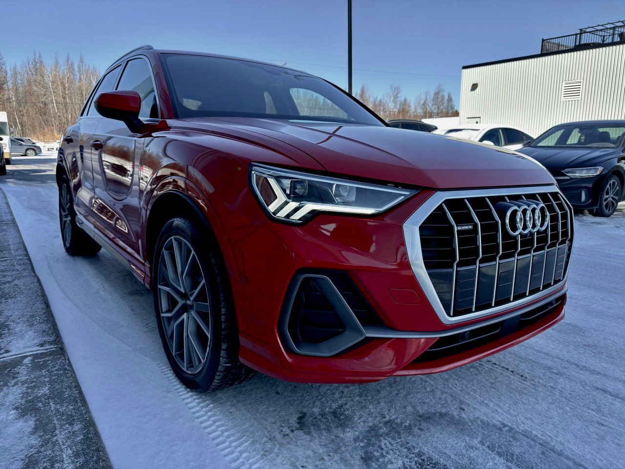 2019 Audi Q3 Red Notre-Dame-des-Prairies - photo #6