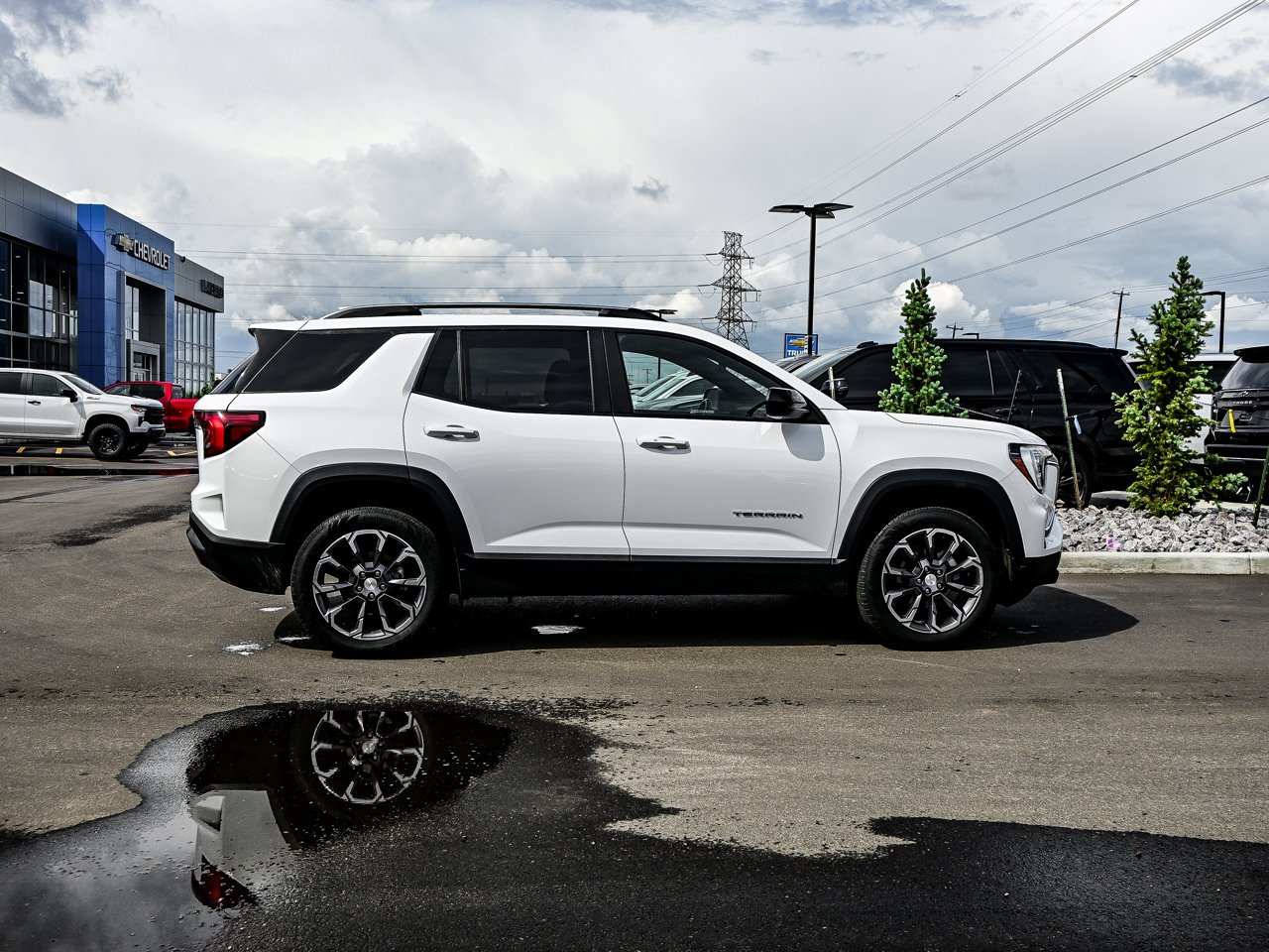 2026 GMC Terrain AWD 4dr Elevation White Sherwood Park - photo #14
