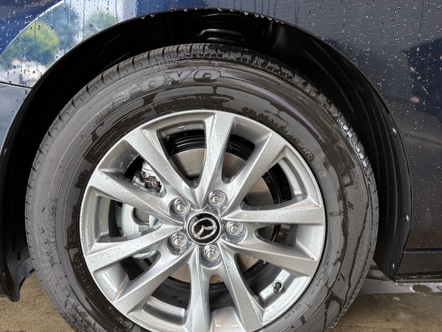 MAZDA Mazda3 Sport 2026 2026 Bleu cristal foncé mica