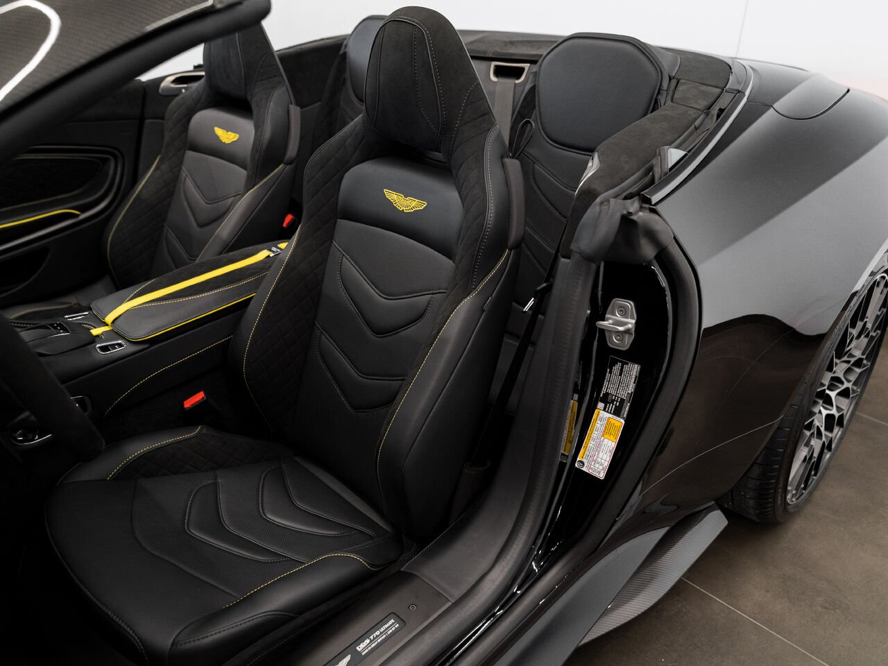 2023 Aston Martin DBS 770 Ultimate | NO LUXURY TAX Kirkland - photo #24