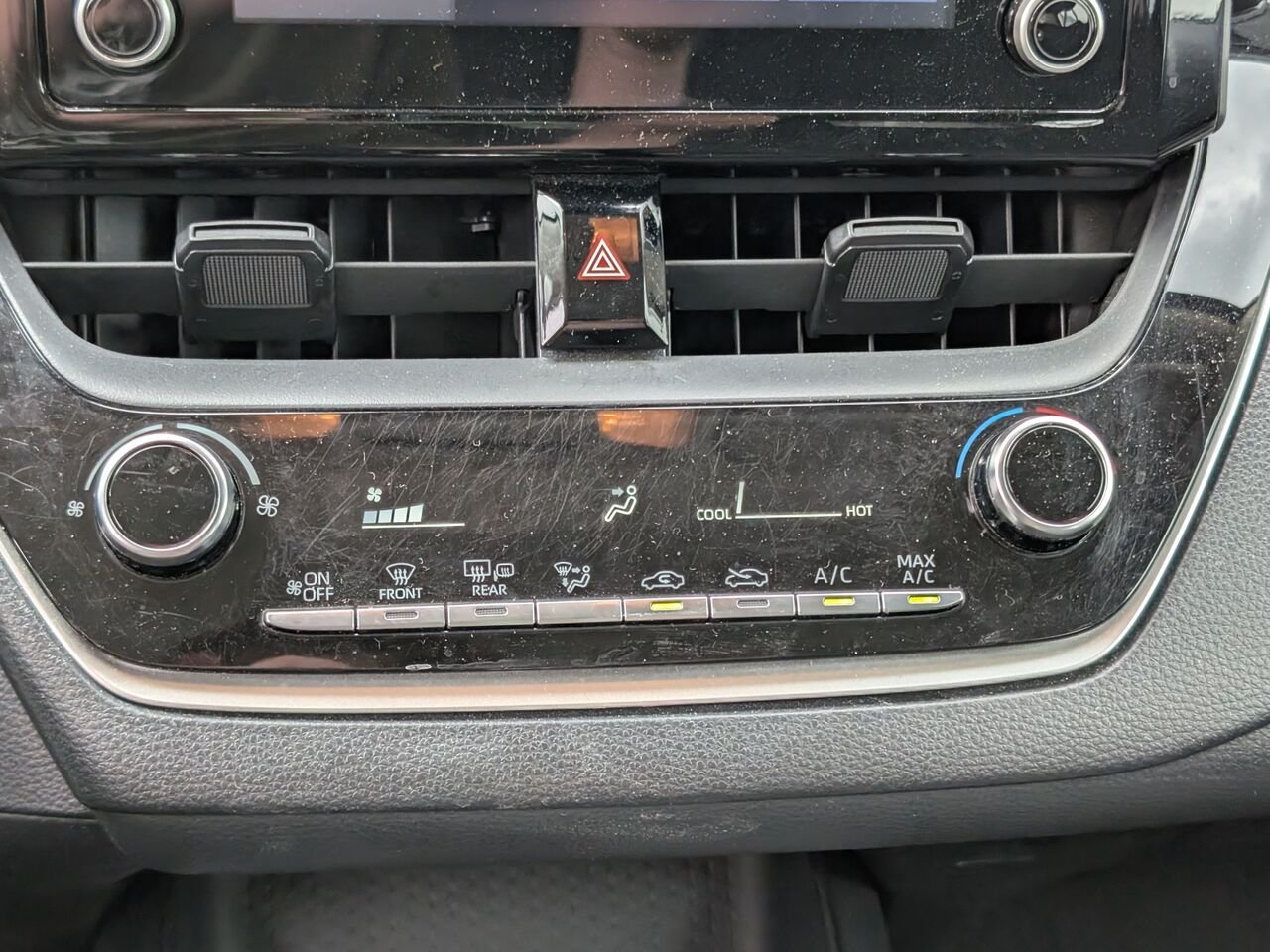 Toyota Corolla L/AC/CAMÉRA DE RECUL/COMMANDES AUDIO AU VOLANT/BLUETOOTH 2022 Argent Sherbrooke - photo #11