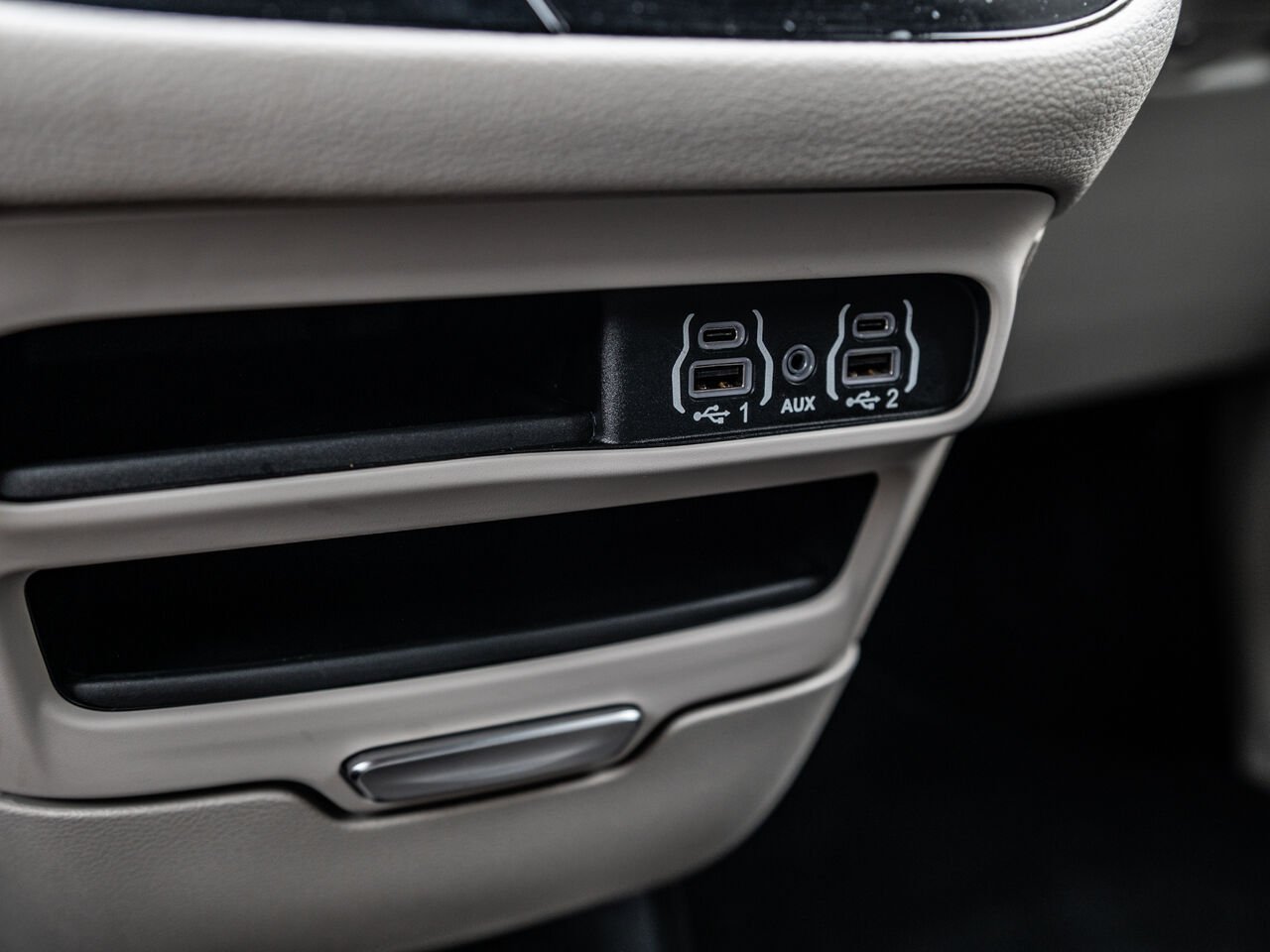2023 Chrysler Pacifica Hybrid Blue Sainte-Julienne - photo #26