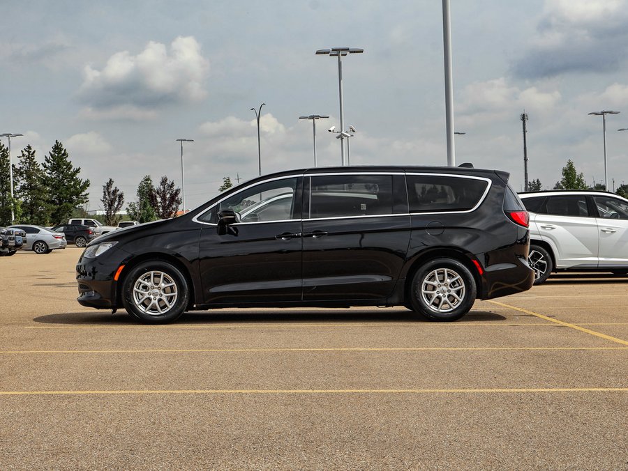 2025 Chrysler Grand Caravan