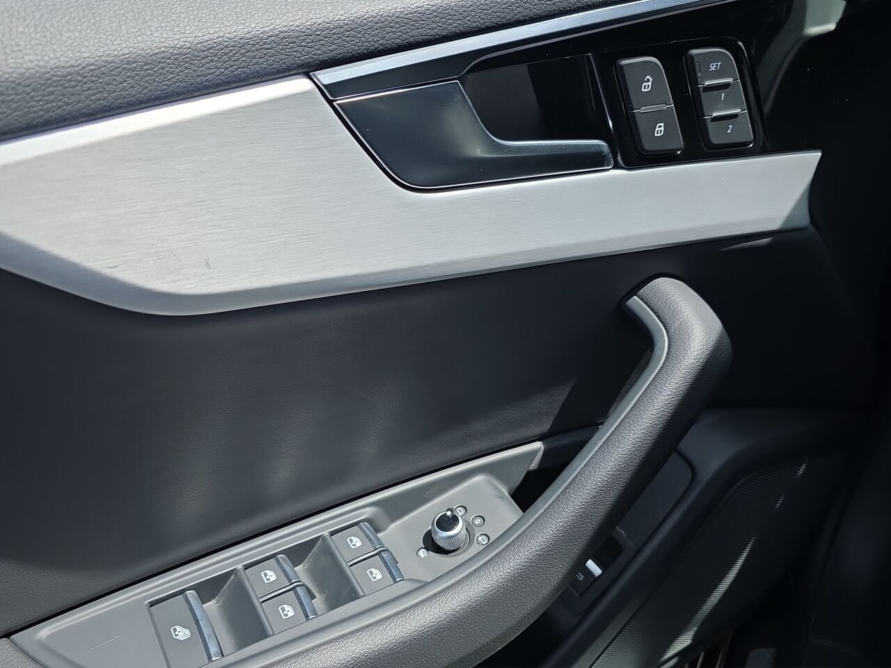 Audi A5 cabriolet Progressiv 45 TFSI quattro, S-LINE, Navigation, Détecteur d'angles morts 2023 Noir Val-David - photo #14