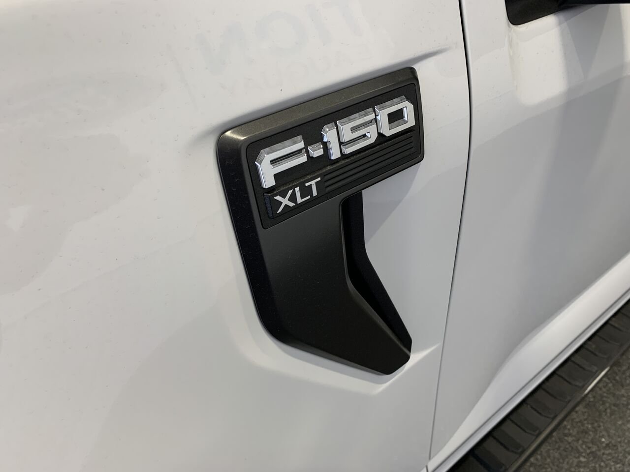 2023 Ford F-150 SUPERCREW XLT SPORT White Châteauguay - photo #3