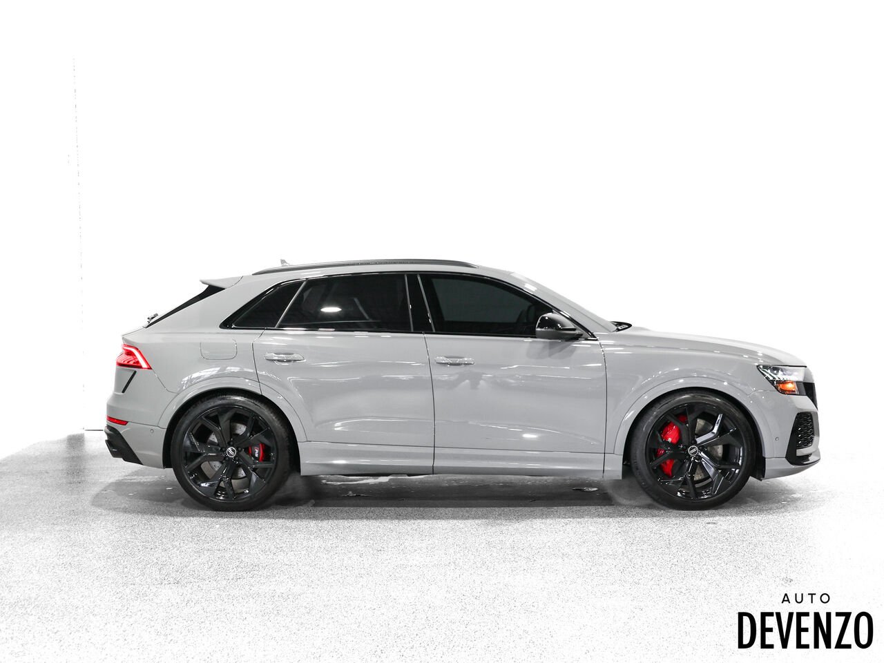 2024 Audi RS Q8 Grey Saint-Eustache - photo #1