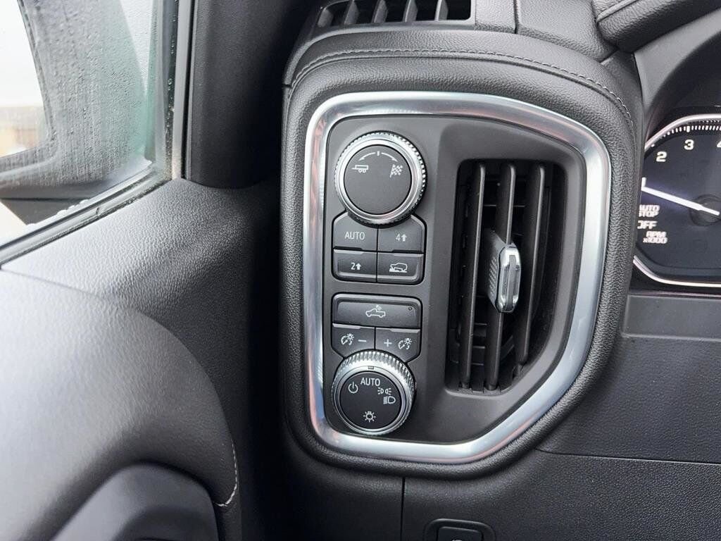 GMC Sierra 1500 NIV 1GTR9BEKXKZ303921 2019 Gris Chicoutimi - photo #15