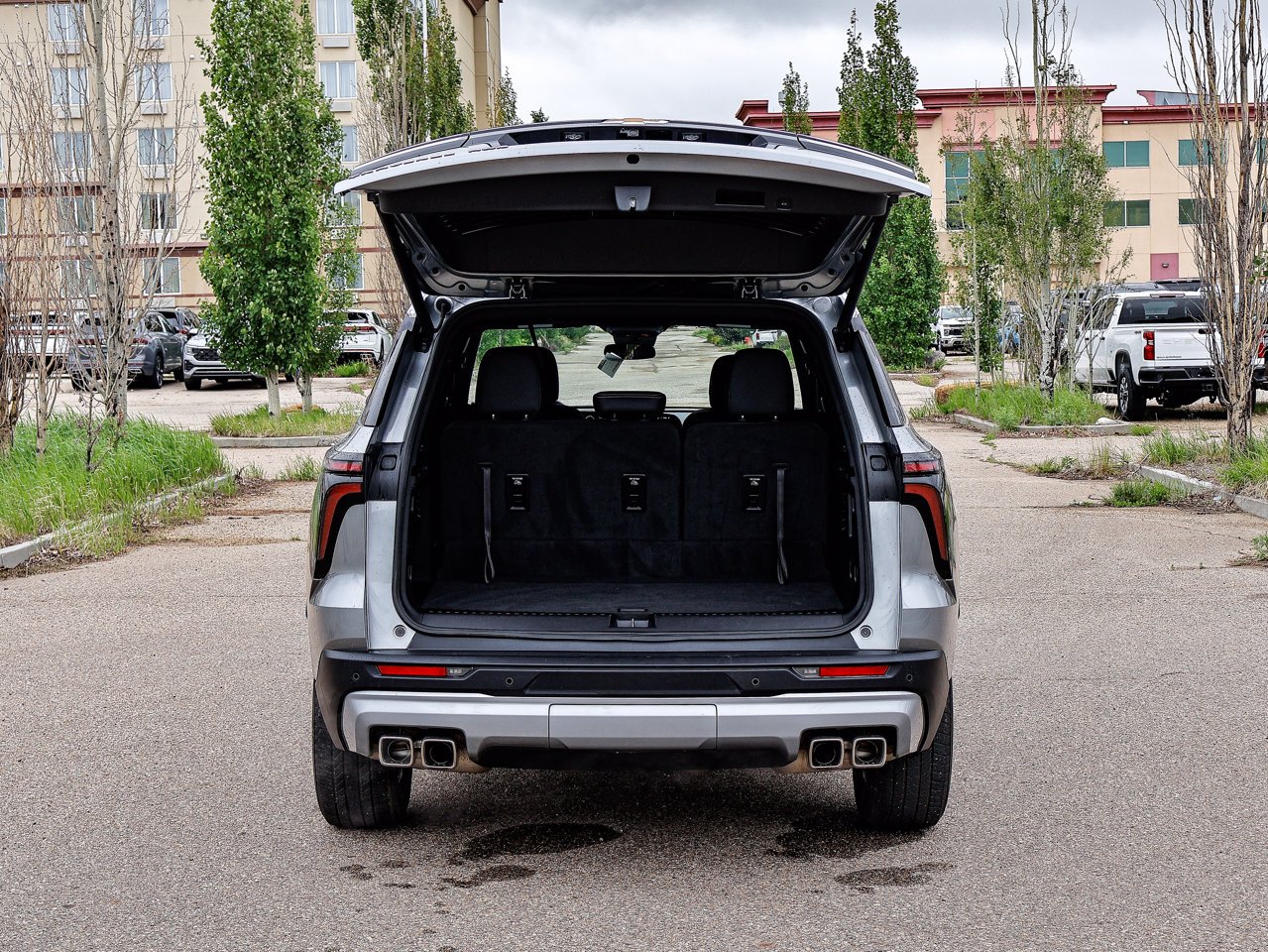 2026 Chevrolet Traverse AWD 4dr LT Grey Sherwood Park - photo #14
