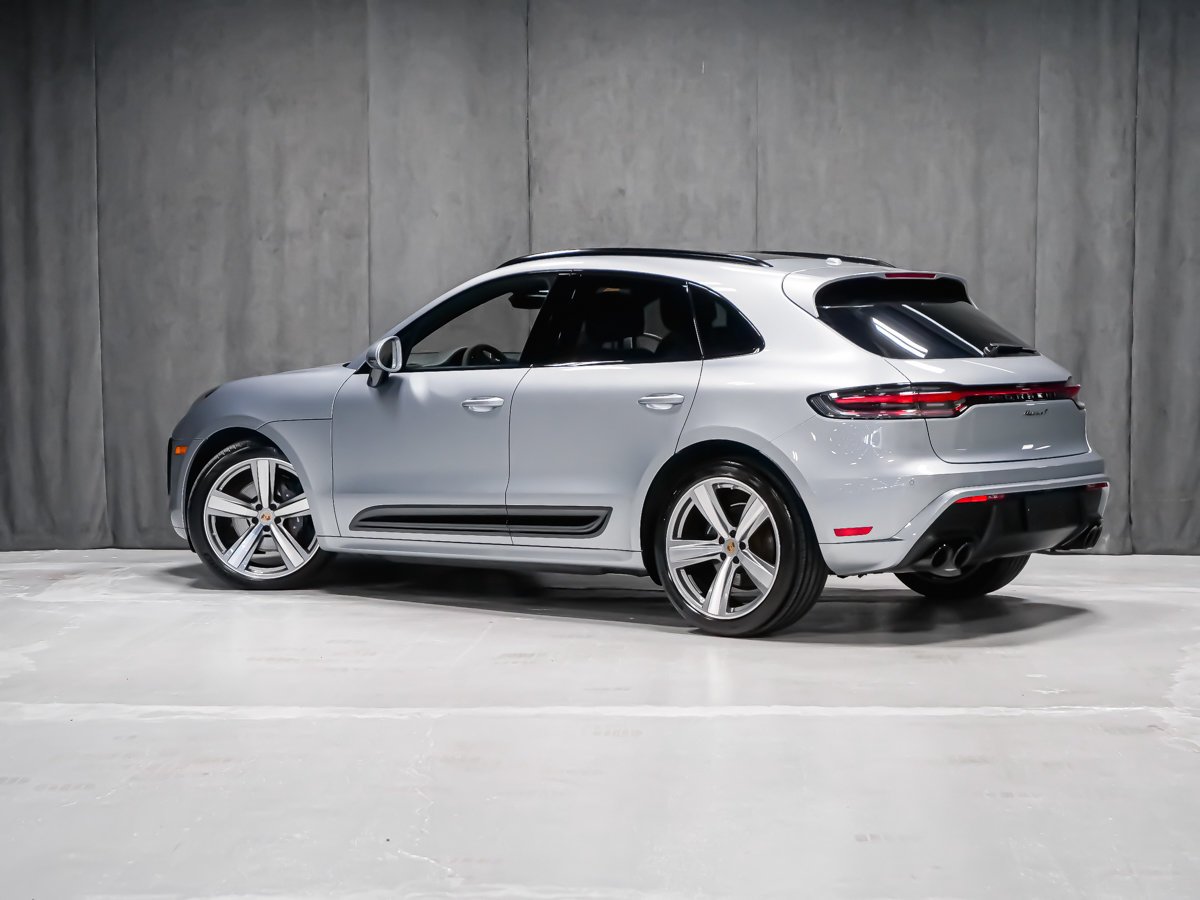 Porsche Macan T 2025 Noir Montréal - photo #2
