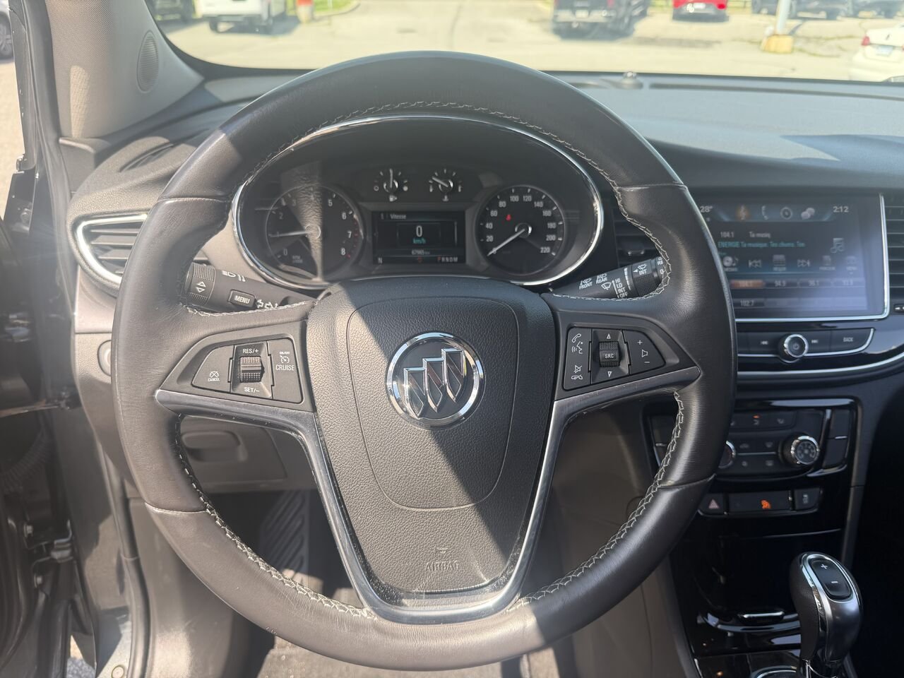 BUICK ENCORE SPORT TOURING Tourisme sport 4 portes TI 2018 Gris Ottawa & Gatineau - photo #2