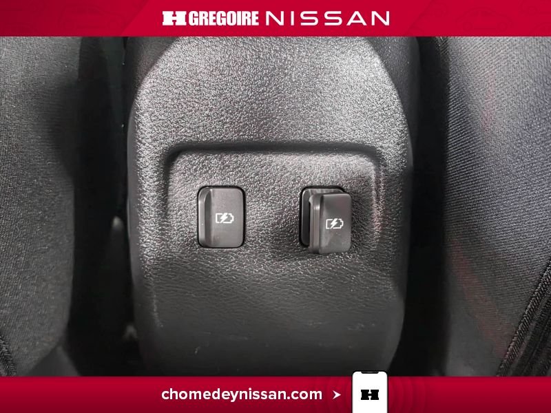2024 Nissan Kicks White Laval - photo #24