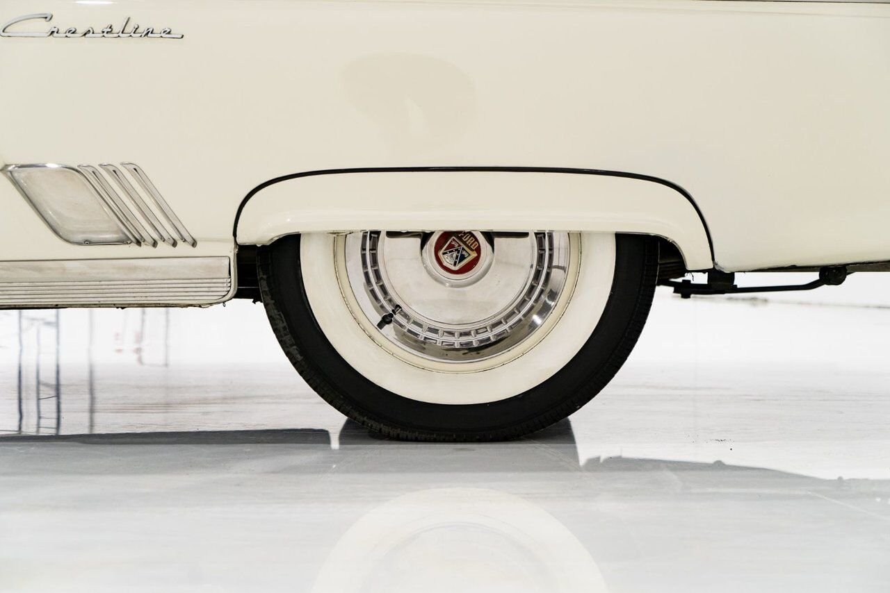 1954 Ford Crestline Skyliner rare glass top long term ownership White Montreal - photo #55