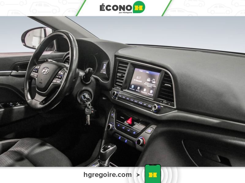 Hyundai Elantra 2017 Argent Laval - photo #24