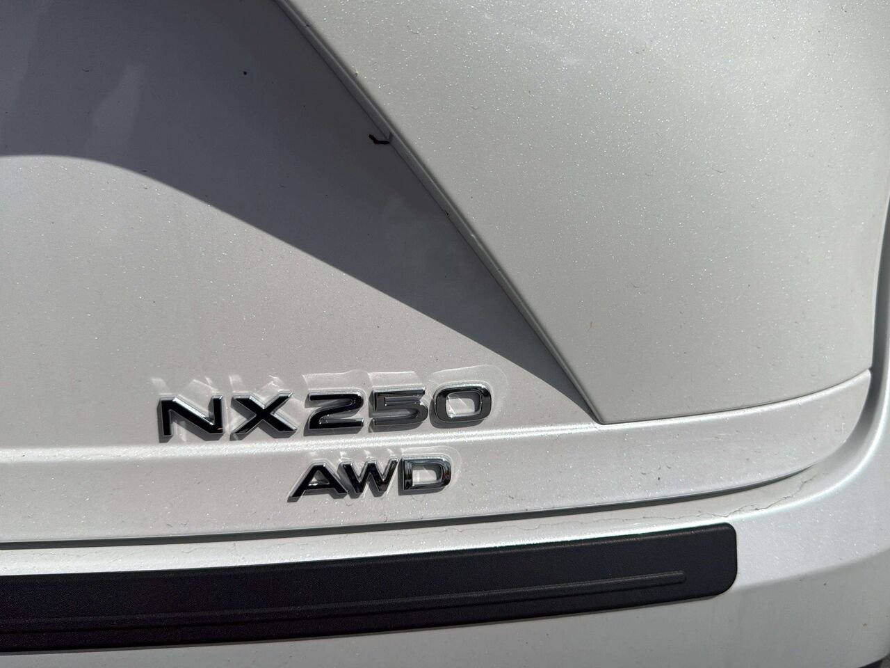 2025 Lexus NX White Gatineau - photo #20