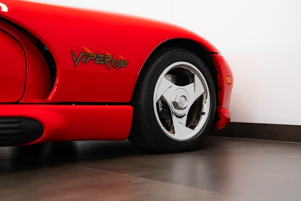1994 Dodge Viper Red Montreal - photo #7