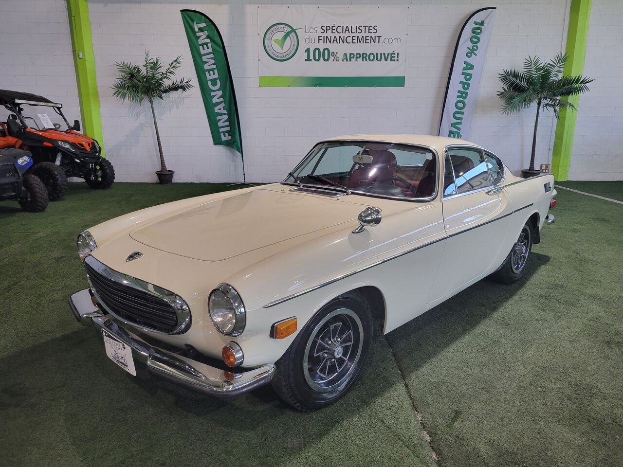 Volvo P1800e 1970 Beige Longueuil, - photo #1