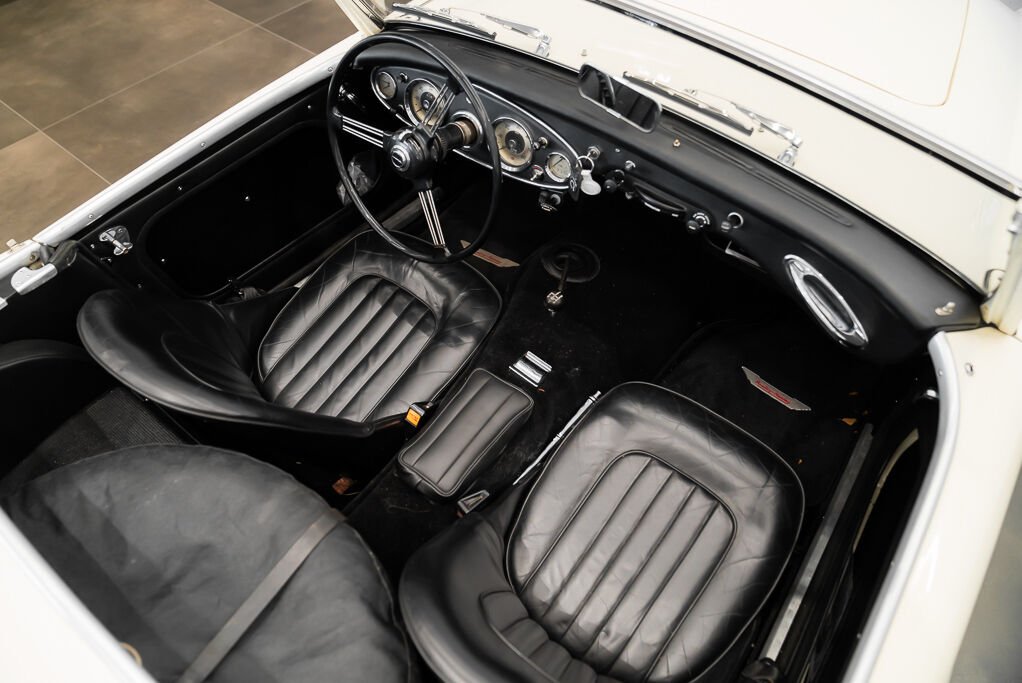 1961 Austin Healey BN7 Mrk 1 White Montreal - photo #22