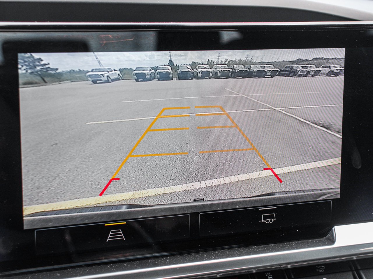2022 Chevrolet Silverado 1500 4WD Crew Cab 147 RST Black Sherwood Park - photo #23