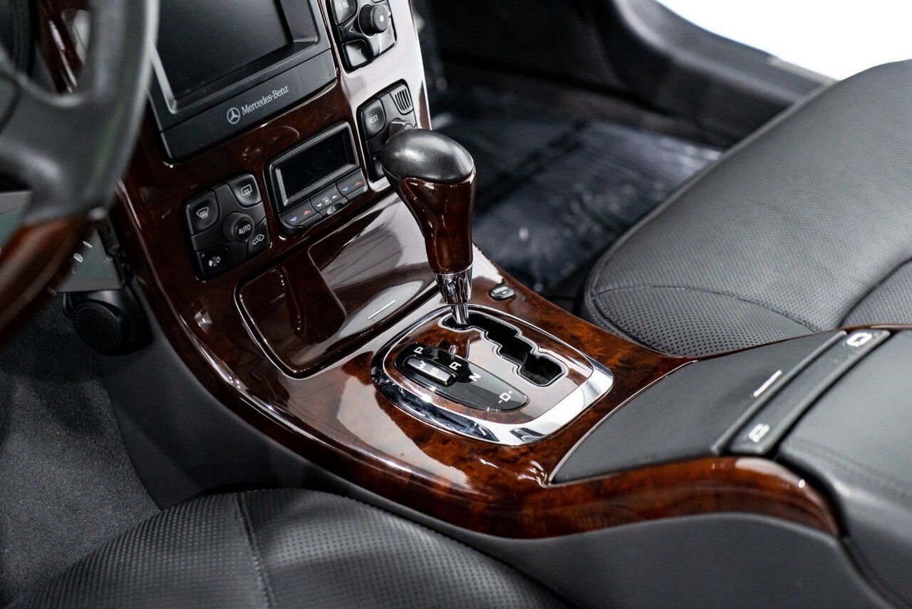 Mercedes-Benz CL600 V12 over $120,000 original MSRP 2001 Blanc Montréal - photo #10