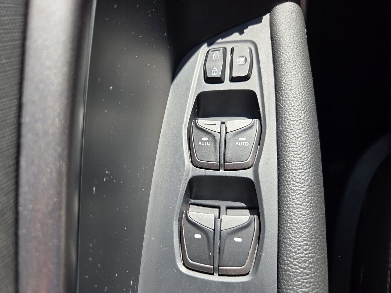 2018 HYUNDAI SANTA FE SPORT Black Mont-Laurier - photo #18