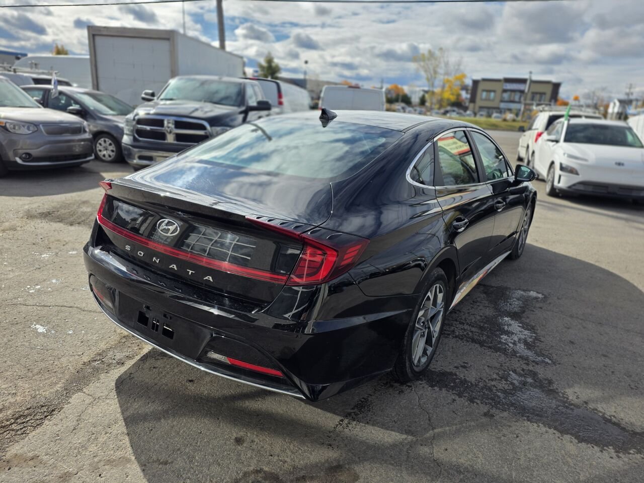 2021 Hyundai Sonata Black  - photo #3