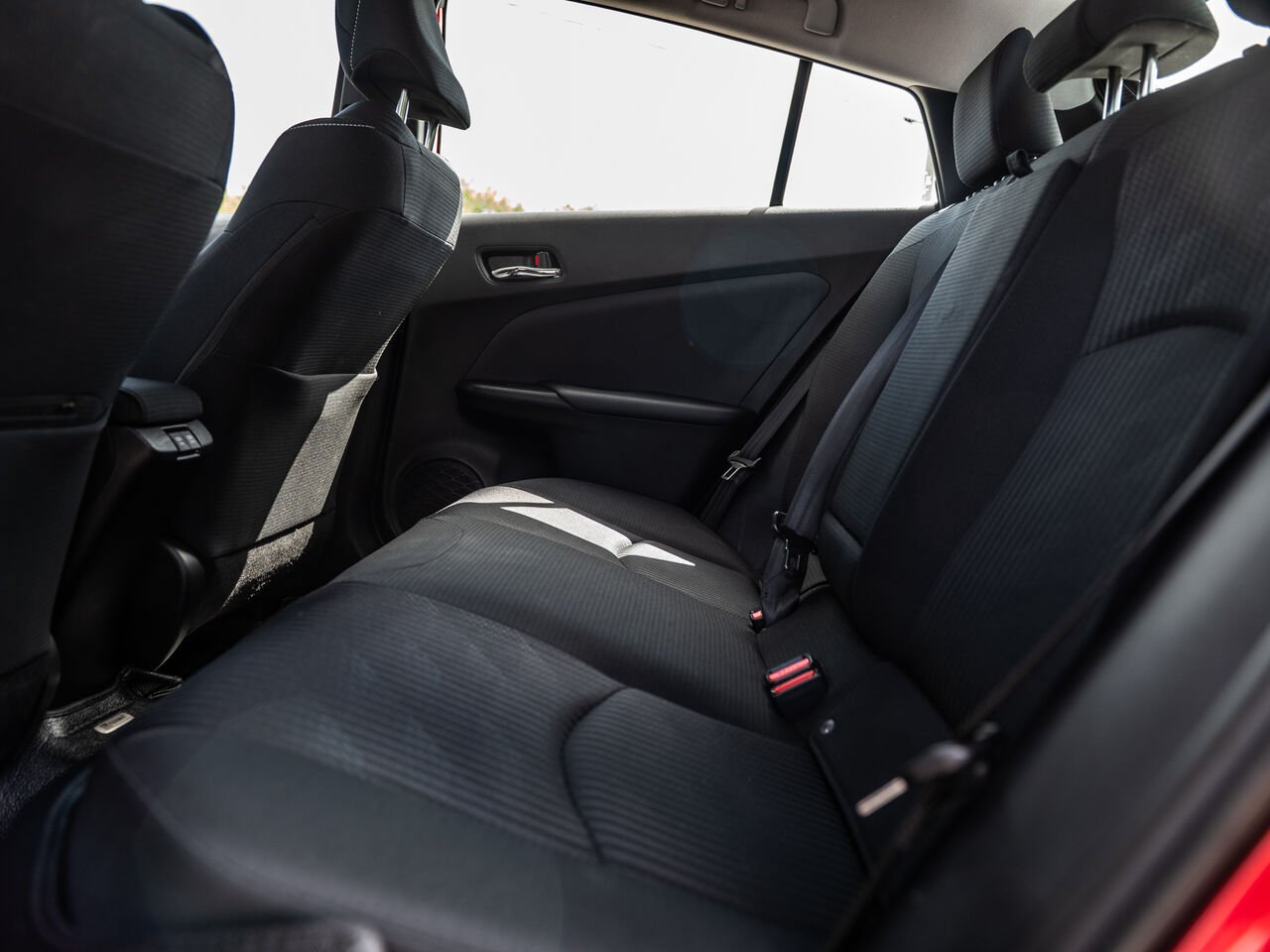 Toyota Prius Prime 2021 Rouge Sainte-Julienne - photo #22