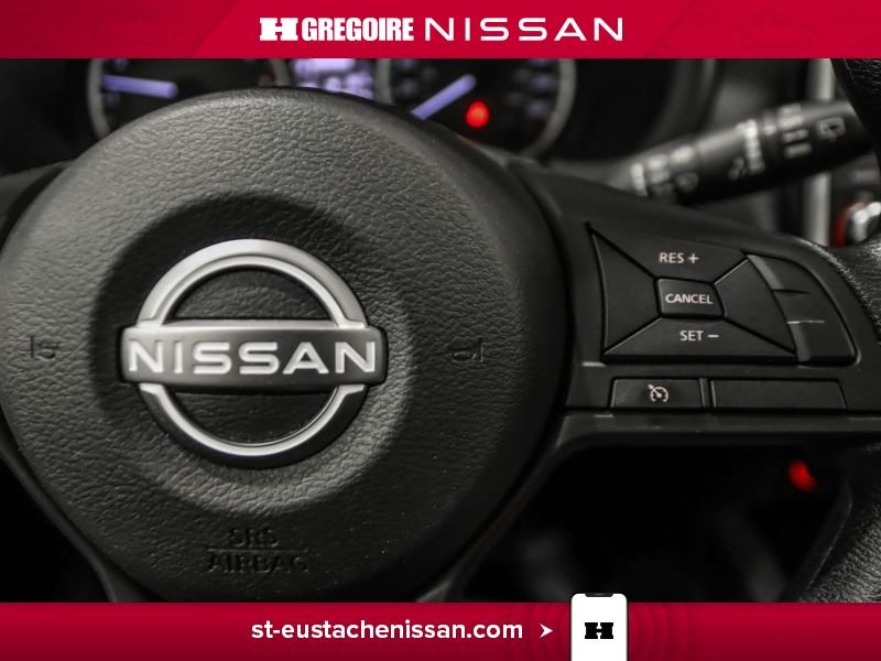 2024 Nissan Kicks White Laval - photo #18