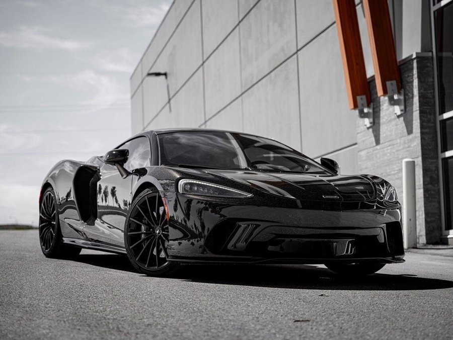 2020 McLaren GT 2020 Black