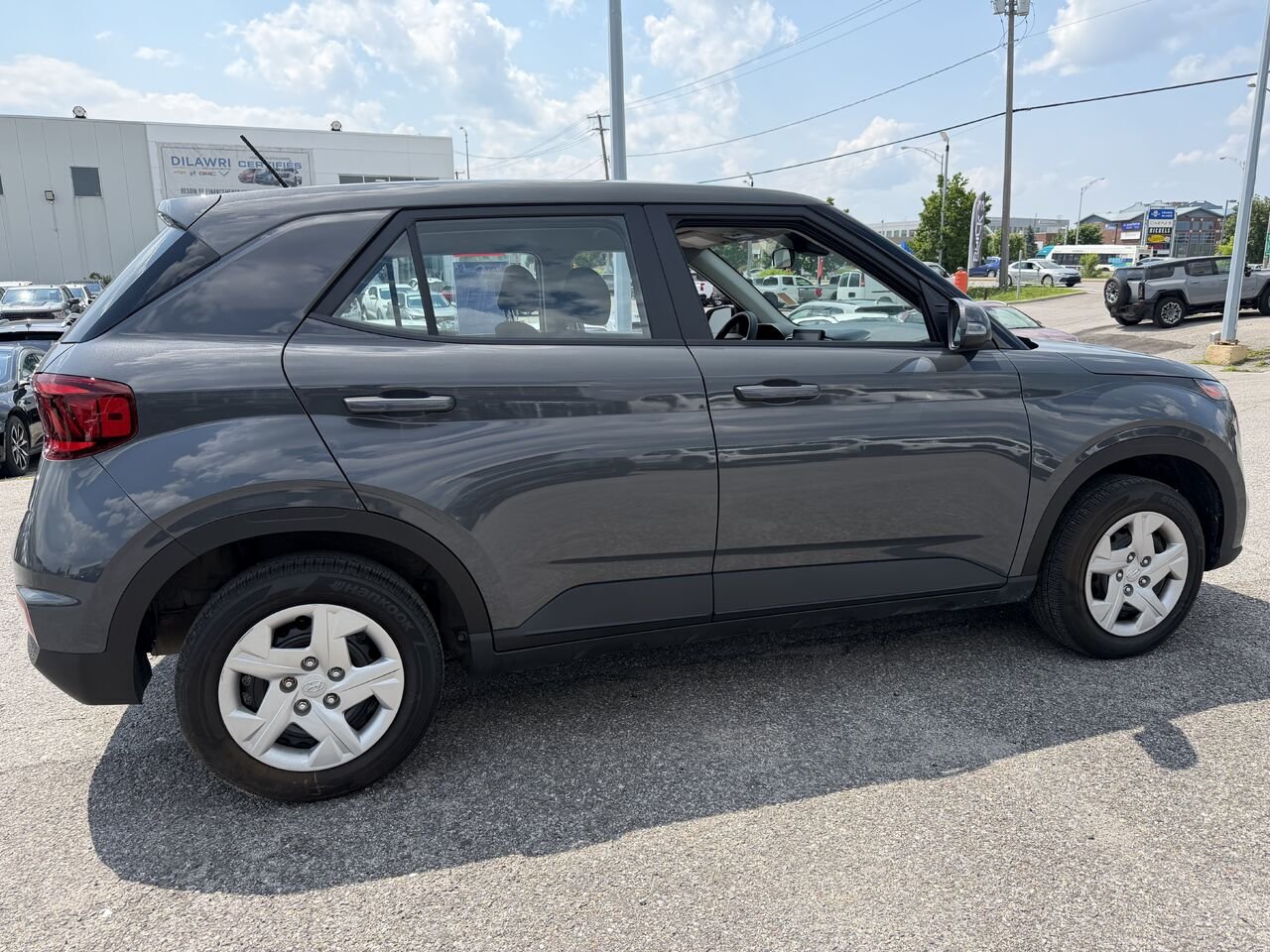 2023 HYUNDAI VENUE SE Essential IVT Ottawa & Gatineau - photo #13