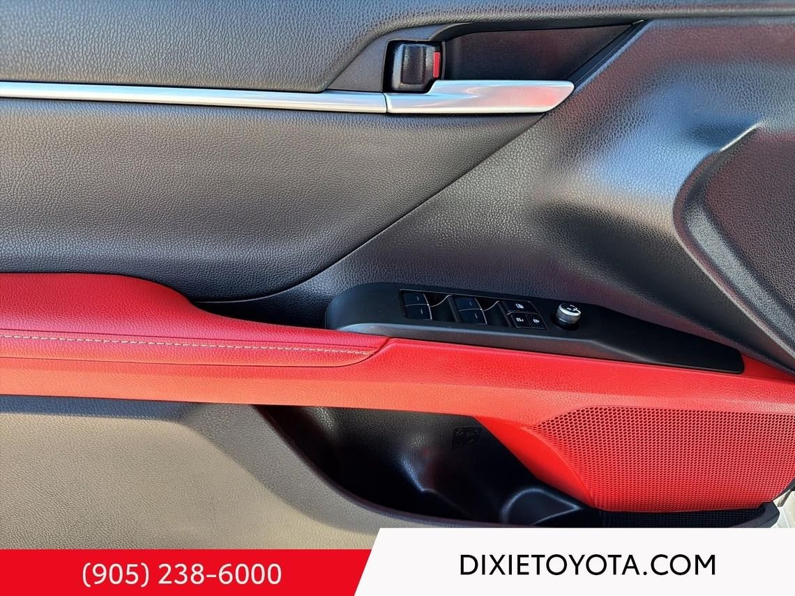 2023 Toyota Camry Power Sunroof, Leather Interior, Heated Seats, Alloy Wheels, Heated Steering Wheel, Bluetooth Celestial Silver Metallic With Black Roof Mississauga - photo #17