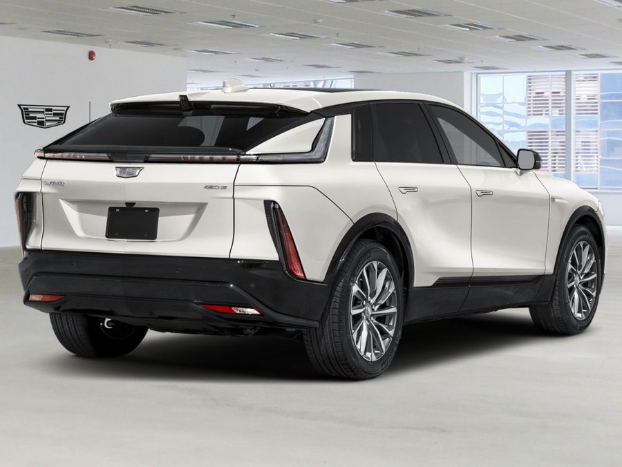 2027 CADILLAC LYRIQ 2027 Vibrant White Tricoat