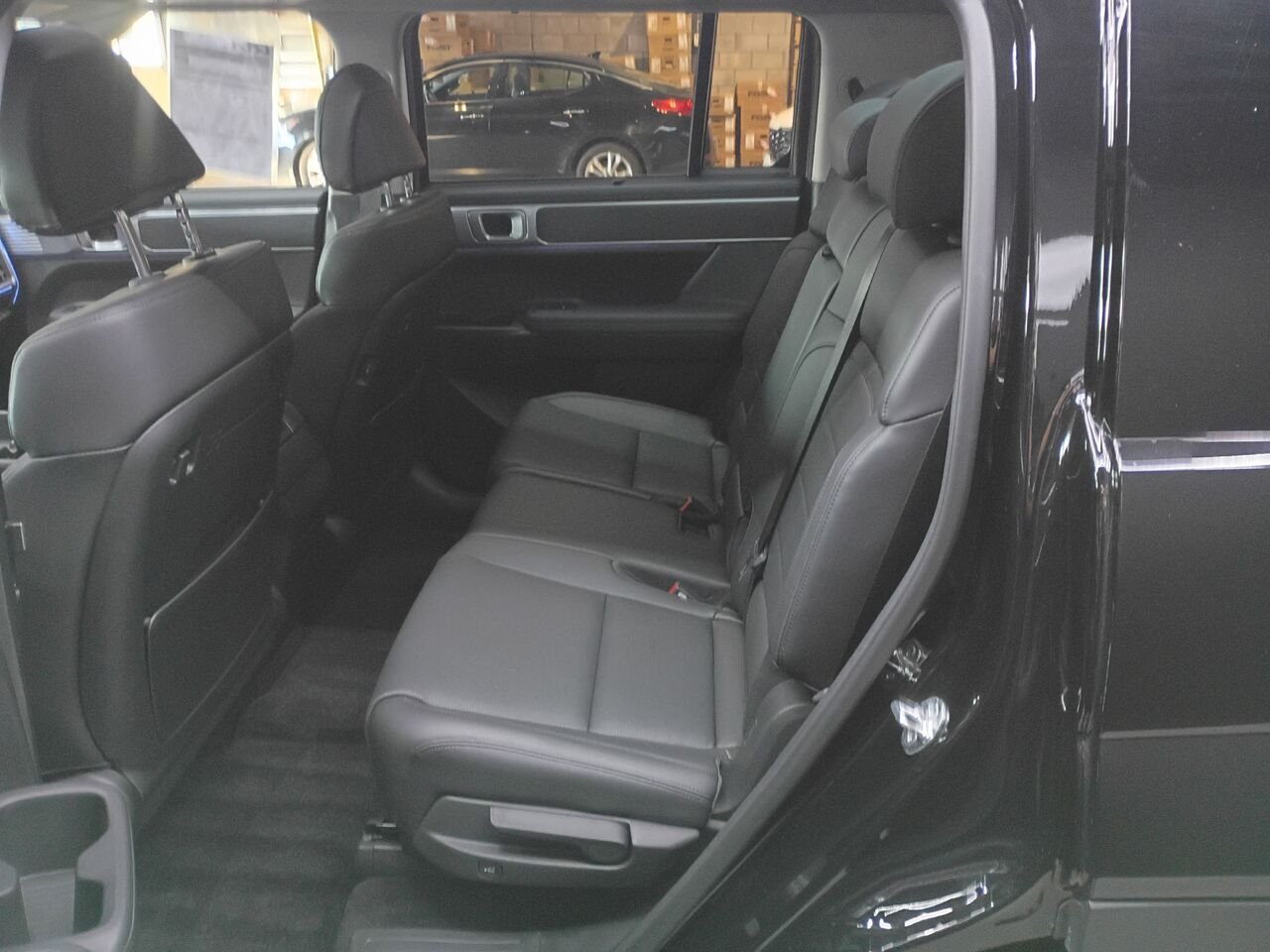 2025 Hyundai Santa Fe Black Blainville - photo #17