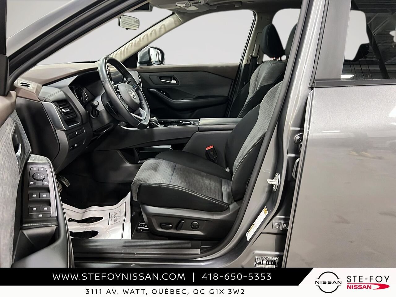 2023 Nissan Rogue Grey Ste-Foy - photo #8
