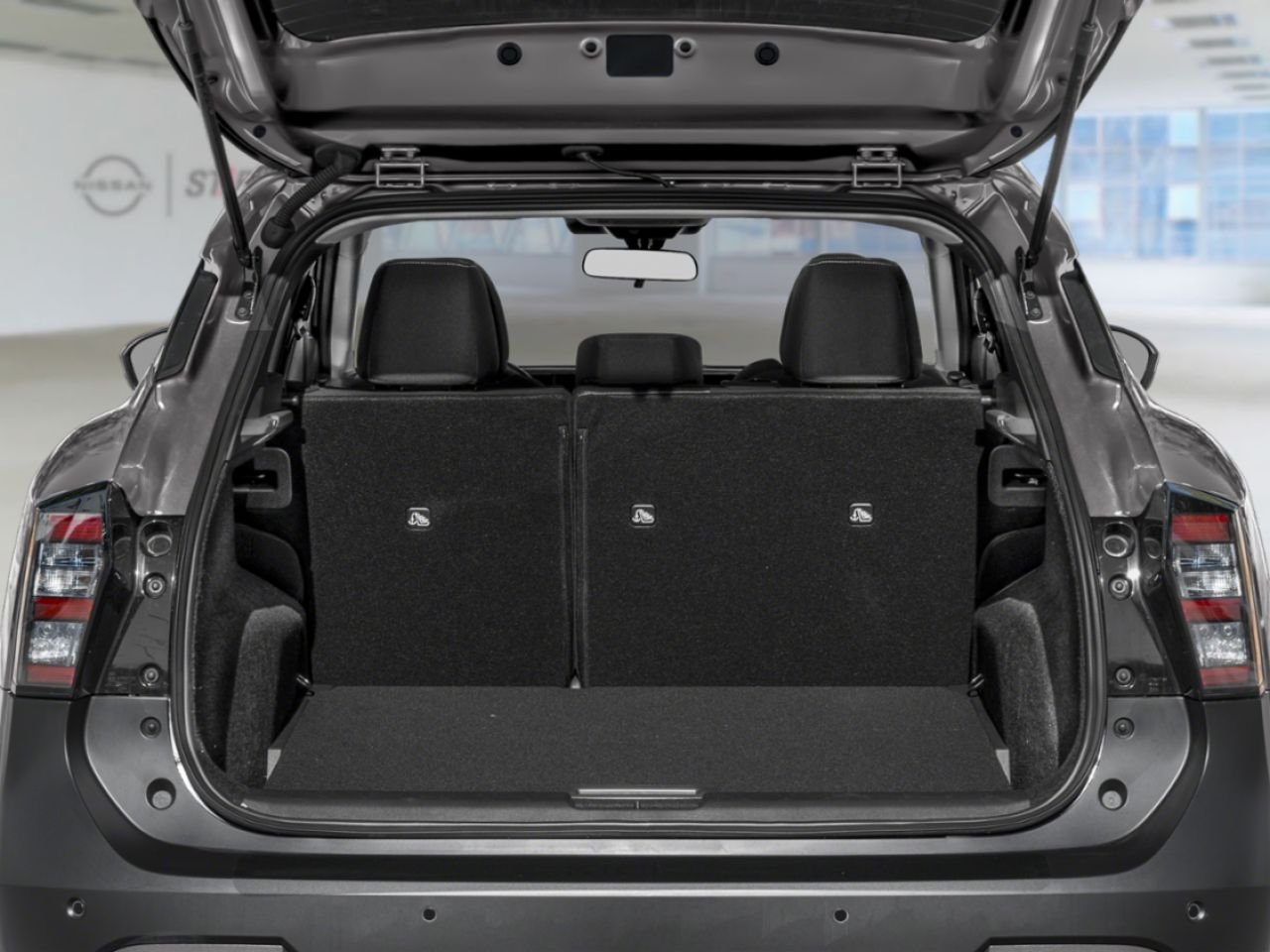 Nissan Kicks 2026 Teinte braise écarlate/Noir intense Saint-Basile-le-Grand - photo #10