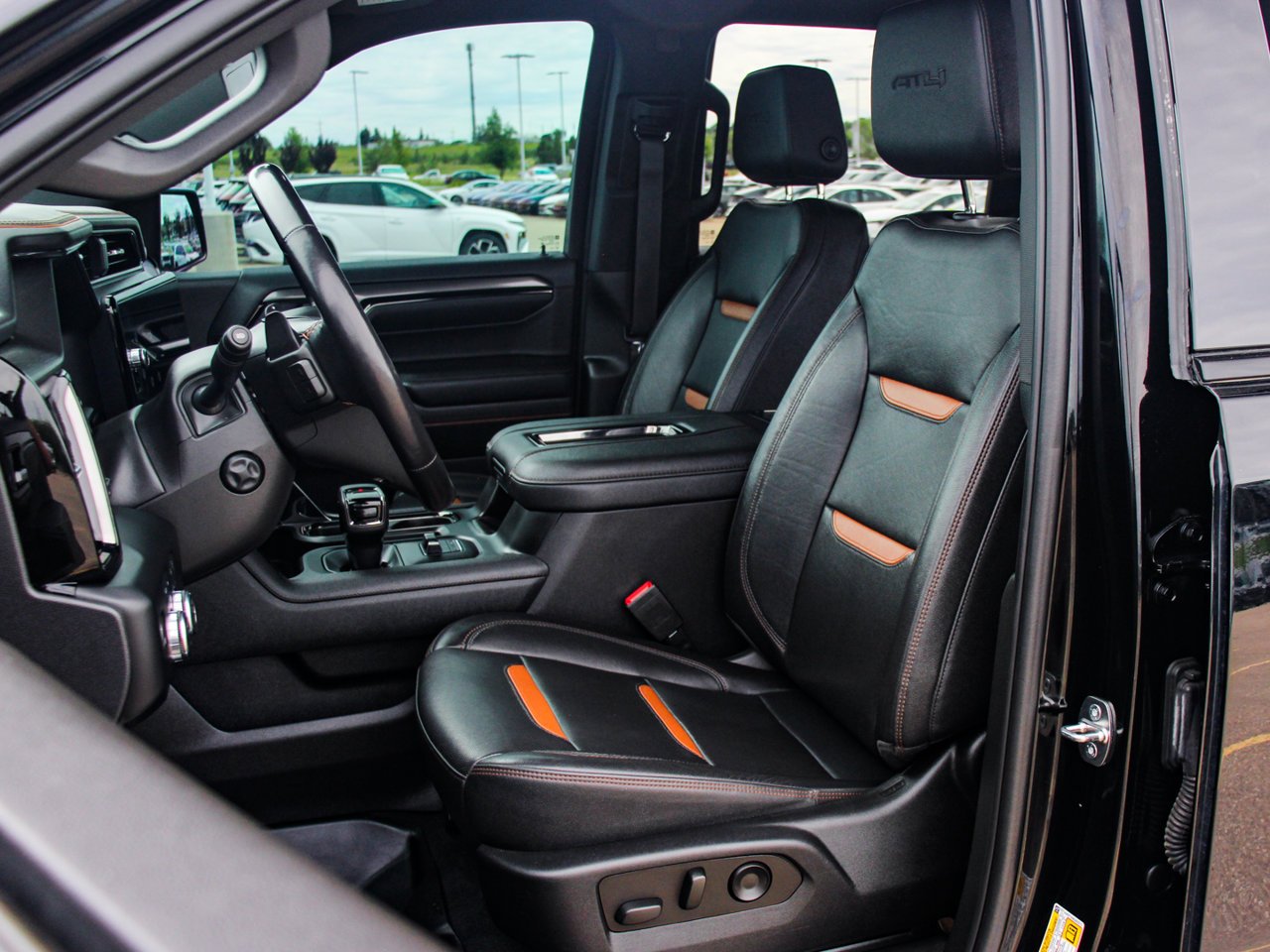 2022 GMC Sierra 1500 4WD Crew Cab 147 AT4 Black Sherwood Park - photo #31