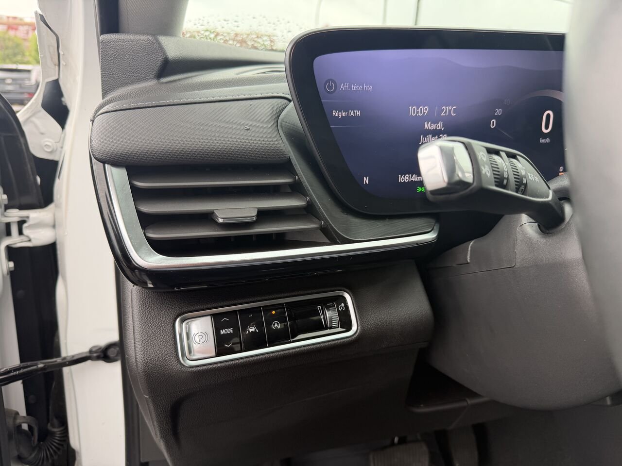 BUICK ENVISION PREFERRED Privilégiée 4 portes TI 2024 Blanc Ottawa & Gatineau - photo #8